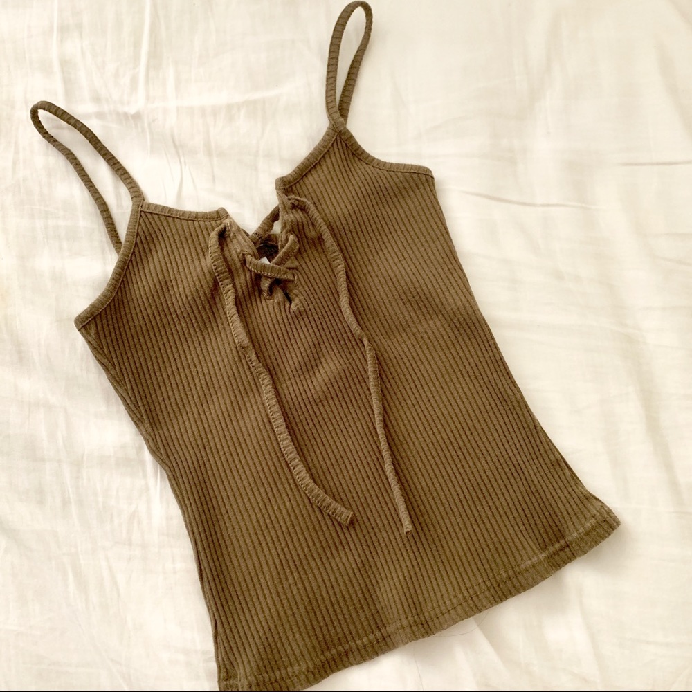 Cropped tank top with cross-cross front detail